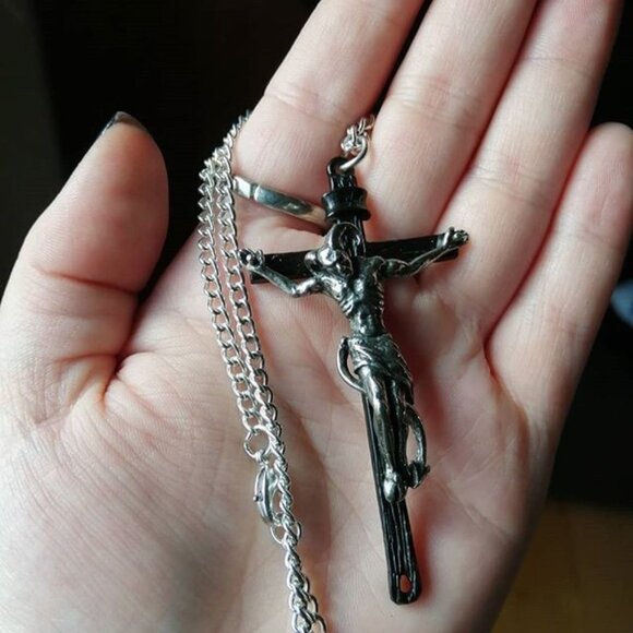 Alchemy Gothic Crucifaustan Pendant Rosary Style Necklace Doctor Faustus NWT - Picture 3 of 6